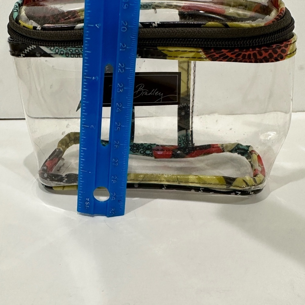 🌺 Vera Bradley Lola Plastic Cosmetic Bag 🌺 - Picture 6 of 9